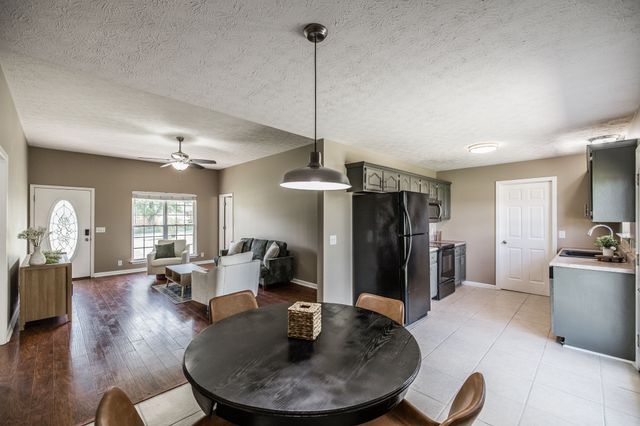 226 Westland St, Portland, TN 37148