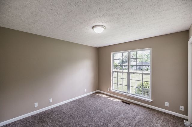 226 Westland St, Portland, TN 37148