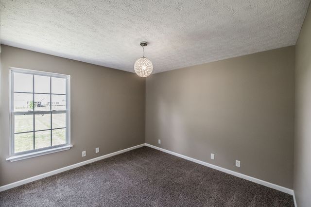 226 Westland St, Portland, TN 37148