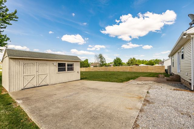 226 Westland St, Portland, TN 37148