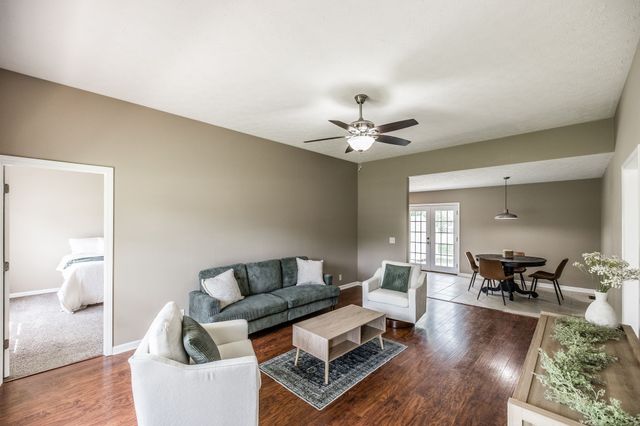 226 Westland St, Portland, TN 37148