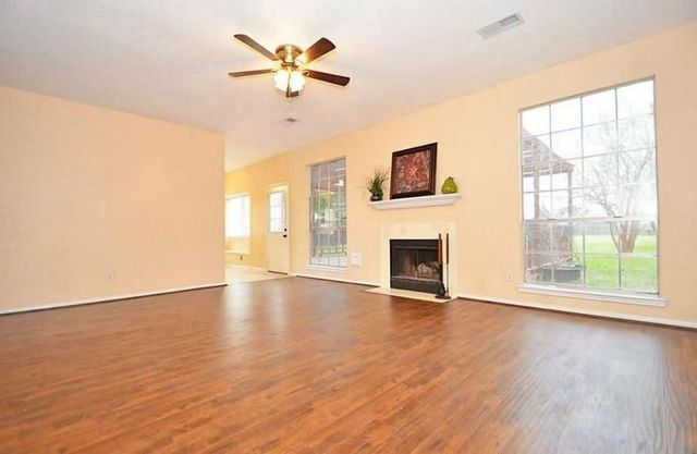 17911 Western Pass Ln, Houston, TX 77095