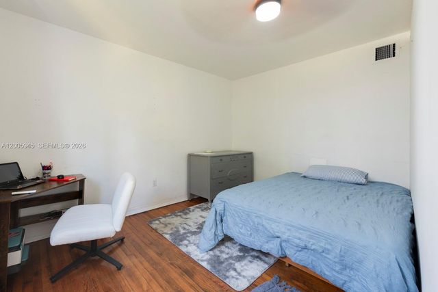 6941 Bay Dr B3, Miami Beach, FL 33141