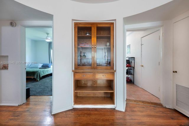 6941 Bay Dr B3, Miami Beach, FL 33141