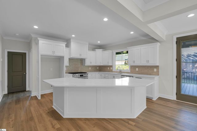 354 S Monterey Drive, Moore, SC 29369