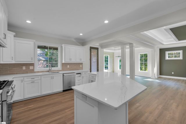 354 S Monterey Drive, Moore, SC 29369