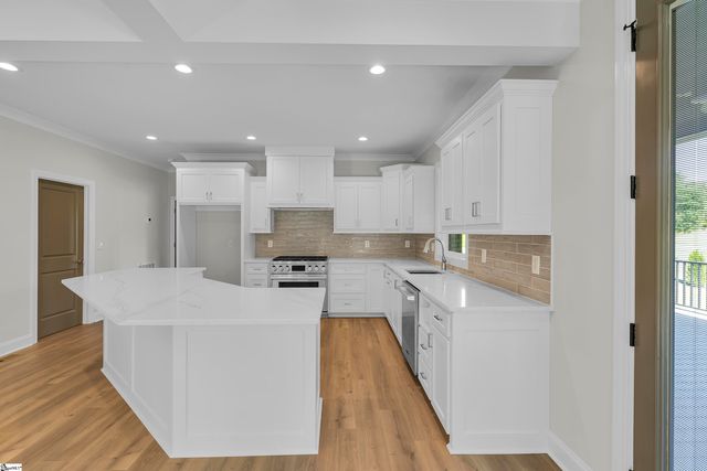 354 S Monterey Drive, Moore, SC 29369