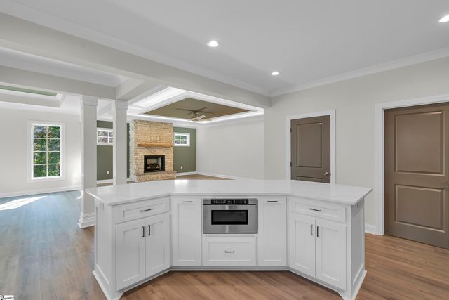 354 S Monterey Drive, Moore, SC 29369