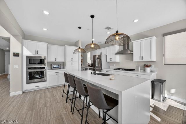 6480 Castalnova Bend Drive, Las Vegas, NV 89166