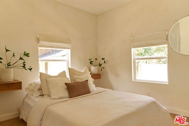 404 N Avenue 52, Los Angeles, CA 90042