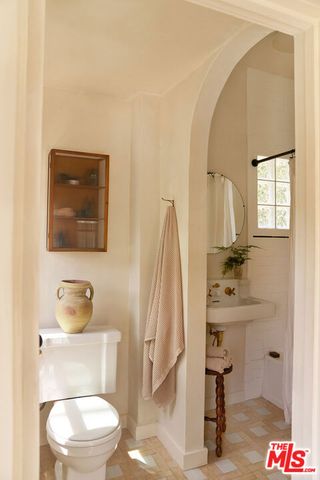 404 N Avenue 52, Los Angeles, CA 90042