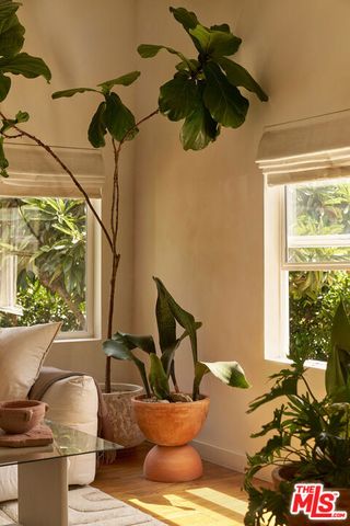 404 N Avenue 52, Los Angeles, CA 90042