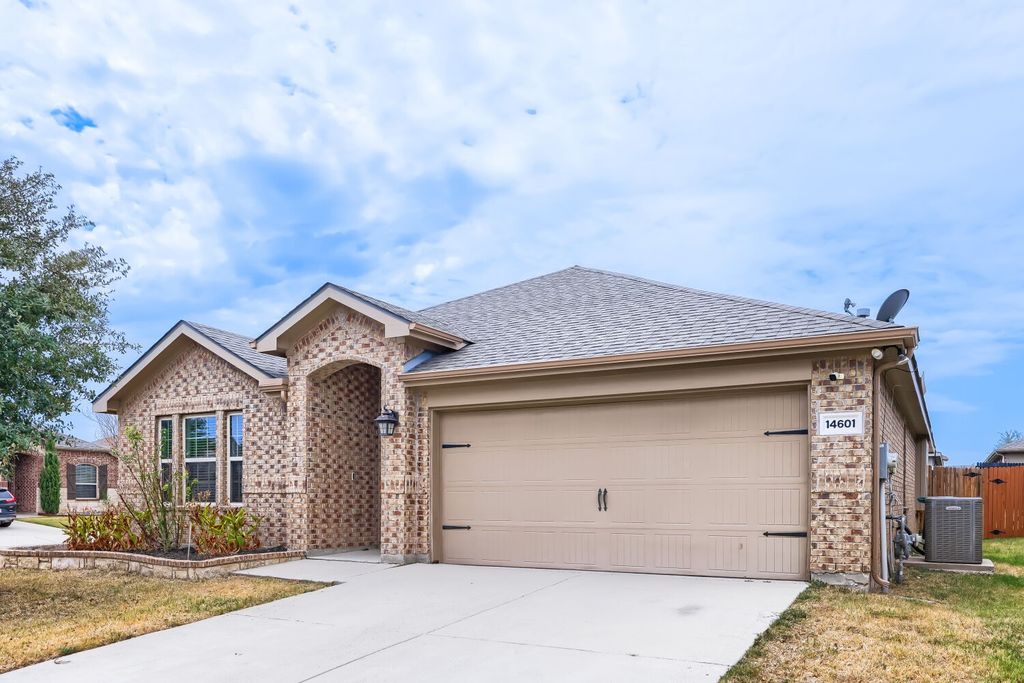 14601 Sundog Way, Fort Worth, TX 76177 — photo 3