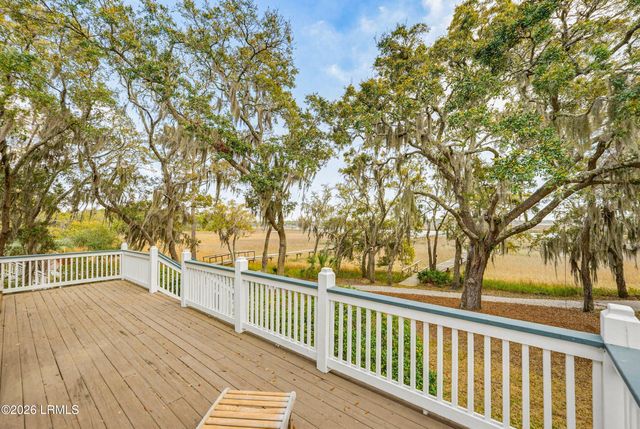 25 Petigru Drive, Beaufort, SC 29902