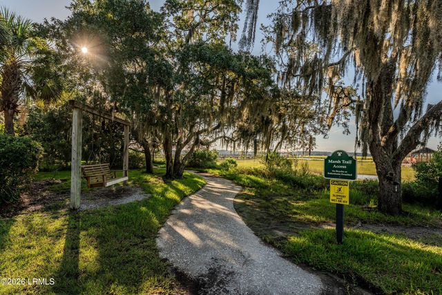 25 Petigru Drive, Beaufort, SC 29902