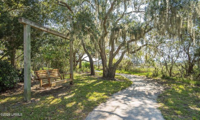 25 Petigru Drive, Beaufort, SC 29902
