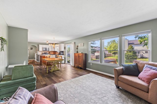 9538 Fairview Parkway, Noblesville, IN 46060