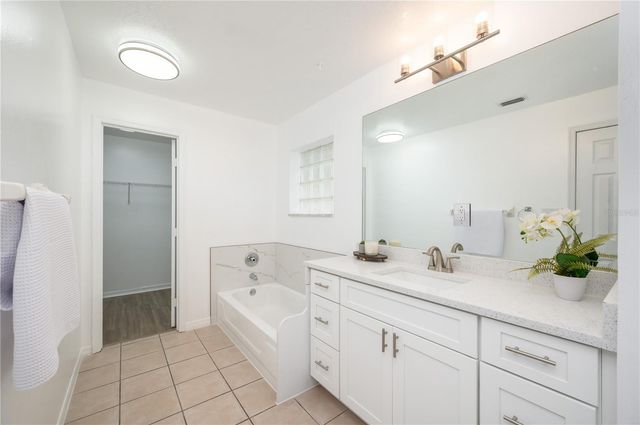 246 RIDGEWOOD STREET, Altamonte Springs, FL 32701