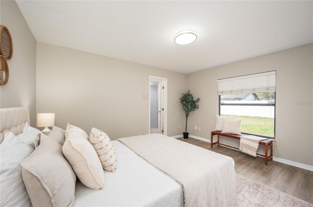 246 RIDGEWOOD STREET, Altamonte Springs, FL 32701