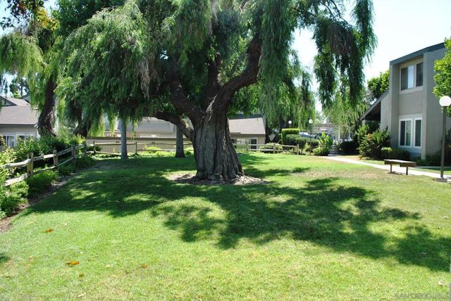 5059 La Cuenta Dr, San Diego, CA 92124