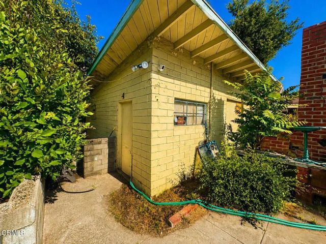 1790 Mentone Avenue, Pasadena, CA 91103