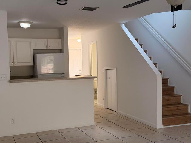 1601 Lakeview Drive W 1601, Royal Palm Beach, FL 33411