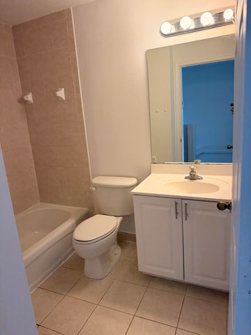 1601 Lakeview Drive W 1601, Royal Palm Beach, FL 33411
