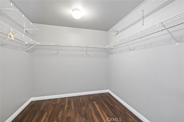 74 Linhaven, Irvine, CA 92602