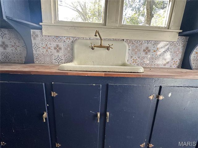 412 E Howard, Malden, MO 63863