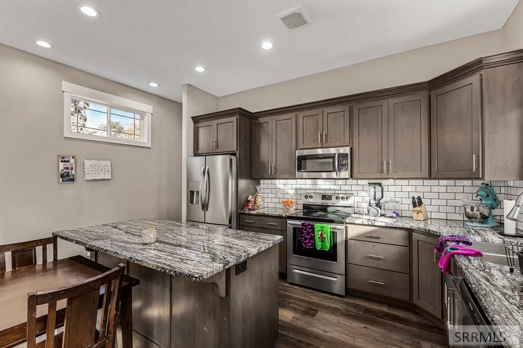 Image 15 of property listing at 479 18th Street, Idaho Falls, ID 83404