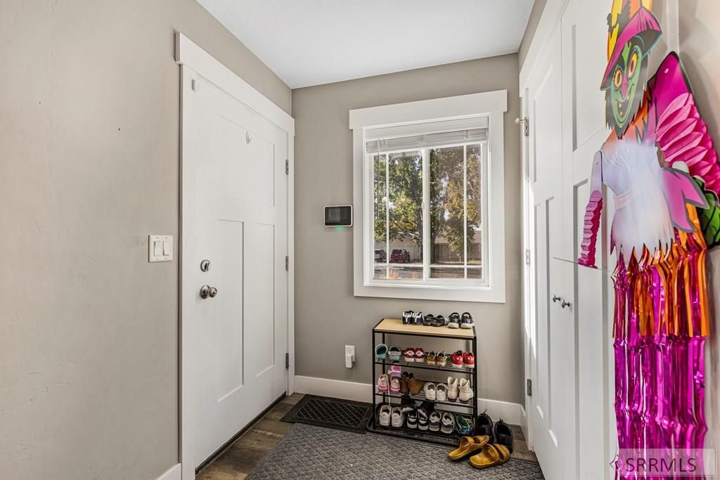 Image 5 of property listing at 479 18th Street, Idaho Falls, ID 83404