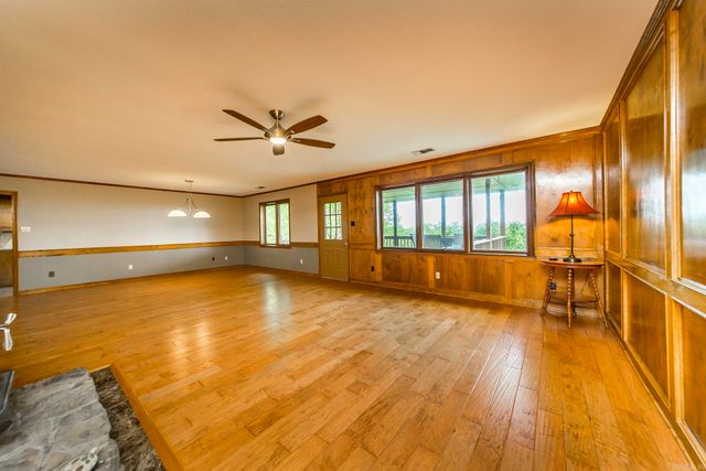 753 Lewisburg Road, Austin, AR 72007