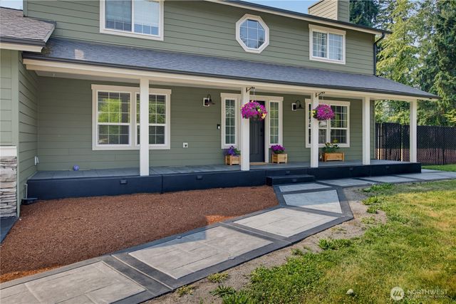 7127 142nd Street Ct E, Puyallup, WA 98373