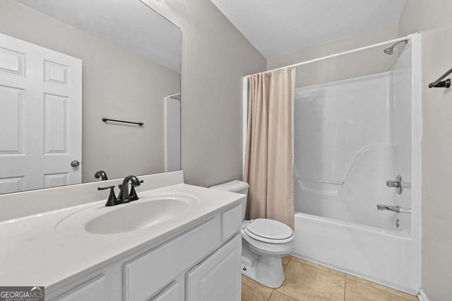 1217 Misty Valley Court, Lawrenceville, GA 30045