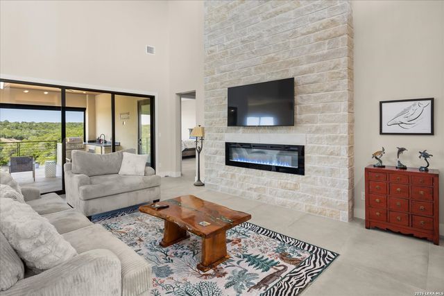 330 PRESTON TRL, Boerne, TX 78006
