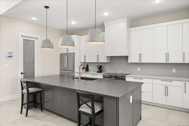 330 PRESTON TRL, Boerne, TX 78006
