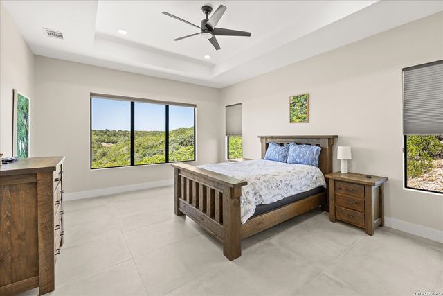 330 PRESTON TRL, Boerne, TX 78006