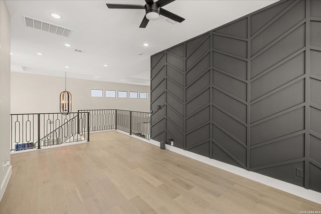 330 PRESTON TRL, Boerne, TX 78006