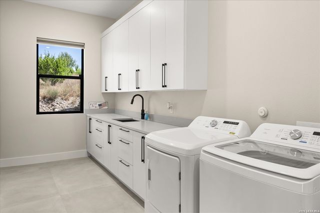 330 PRESTON TRL, Boerne, TX 78006
