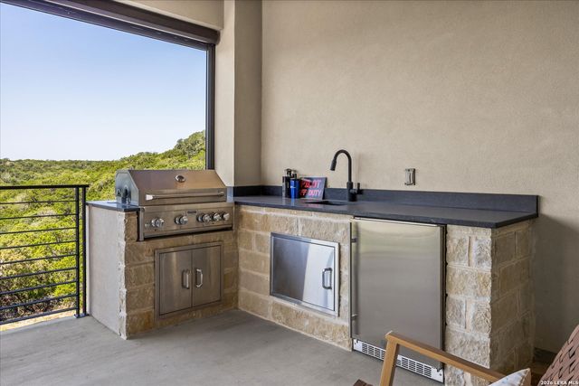 330 PRESTON TRL, Boerne, TX 78006