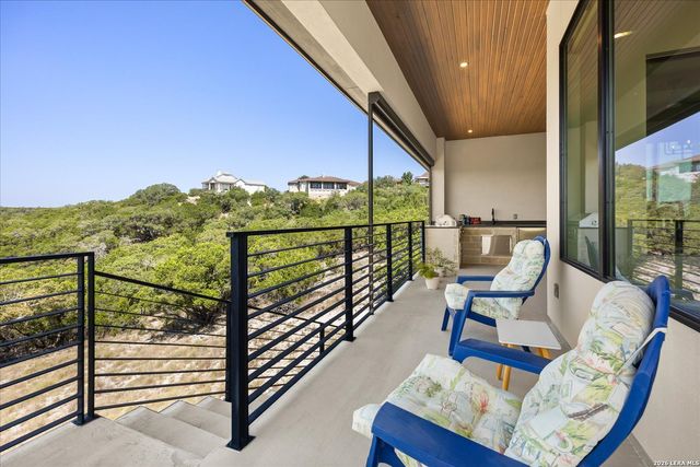 330 PRESTON TRL, Boerne, TX 78006