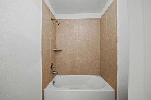 2006 Quiet Palm Lane, Rosenberg, TX 77469