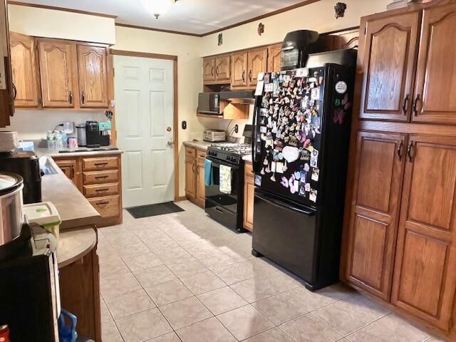 546 Gardenia Street SE, Demotte, IN 46310