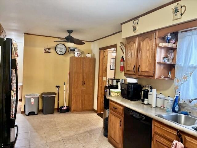 546 Gardenia Street SE, Demotte, IN 46310