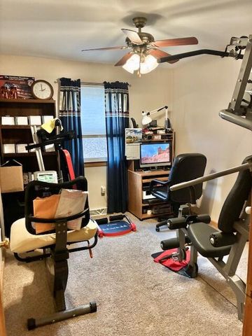 546 Gardenia Street SE, Demotte, IN 46310