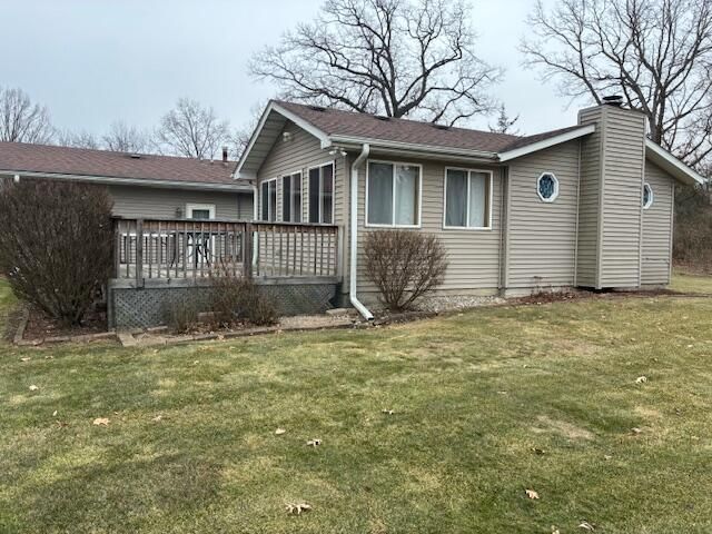 546 Gardenia Street SE, Demotte, IN 46310