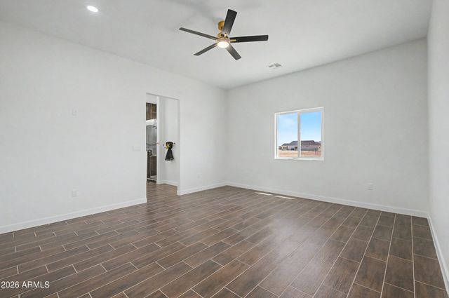 37597 W MARIPOSA Street, Tonopah, AZ 85354