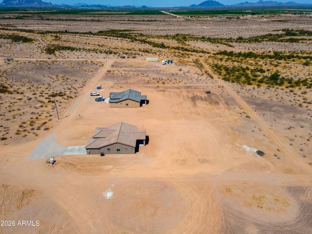 37597 W MARIPOSA Street, Tonopah, AZ 85354