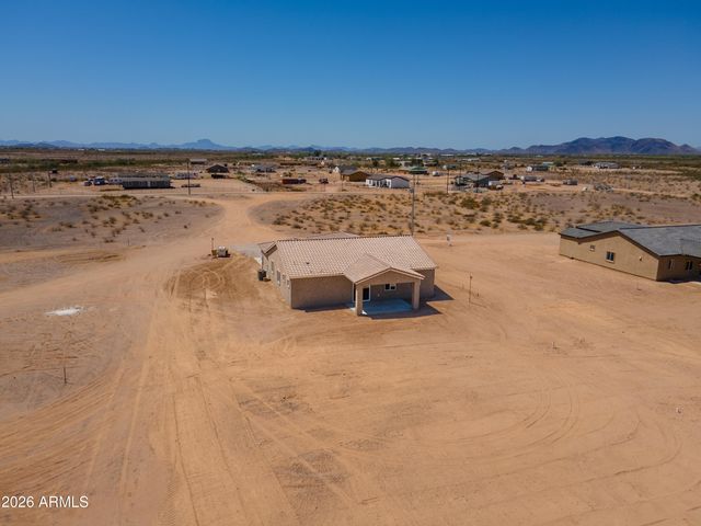 37597 W MARIPOSA Street, Tonopah, AZ 85354