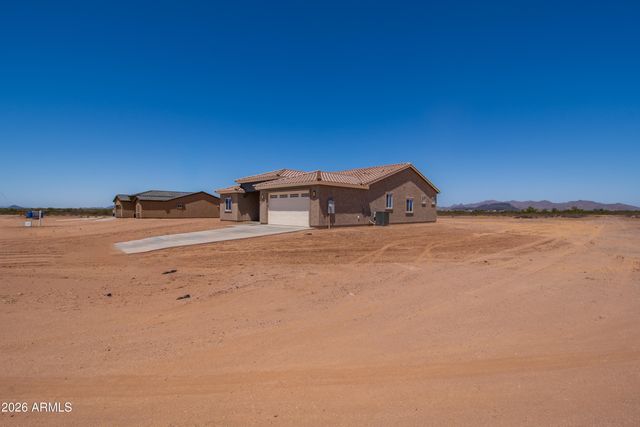 37597 W MARIPOSA Street, Tonopah, AZ 85354